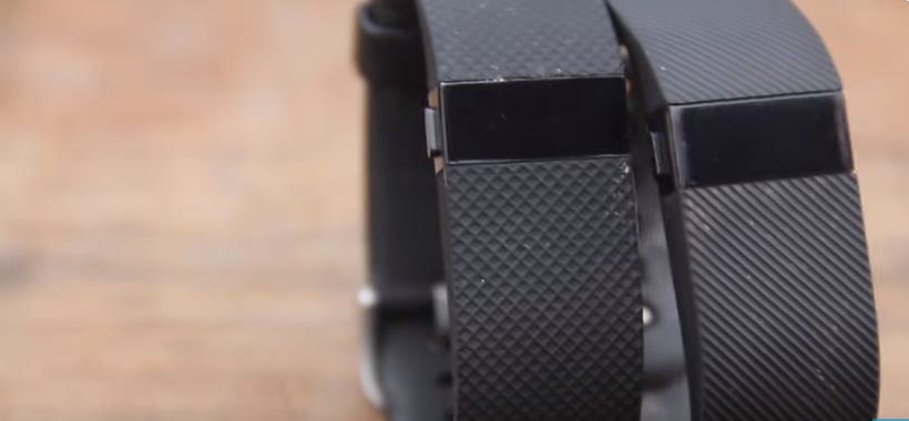 Difference Between Fitbit Charge and Fitbit Charge Hr